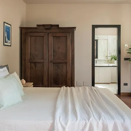 Frola Guest house